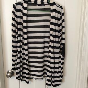 Black and Cream Stripped Loose Cardigan